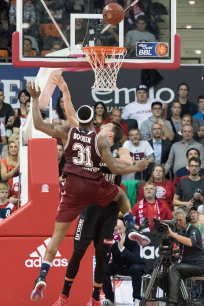 局和排名效 局和排名效