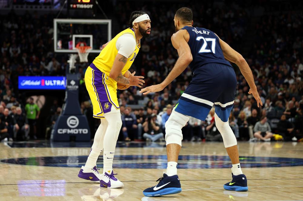 莱万的经历 莱万的经历