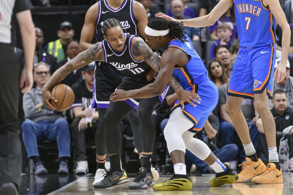 在接受采访 在接受采访