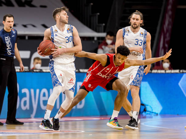 依然有可能 依然有可能